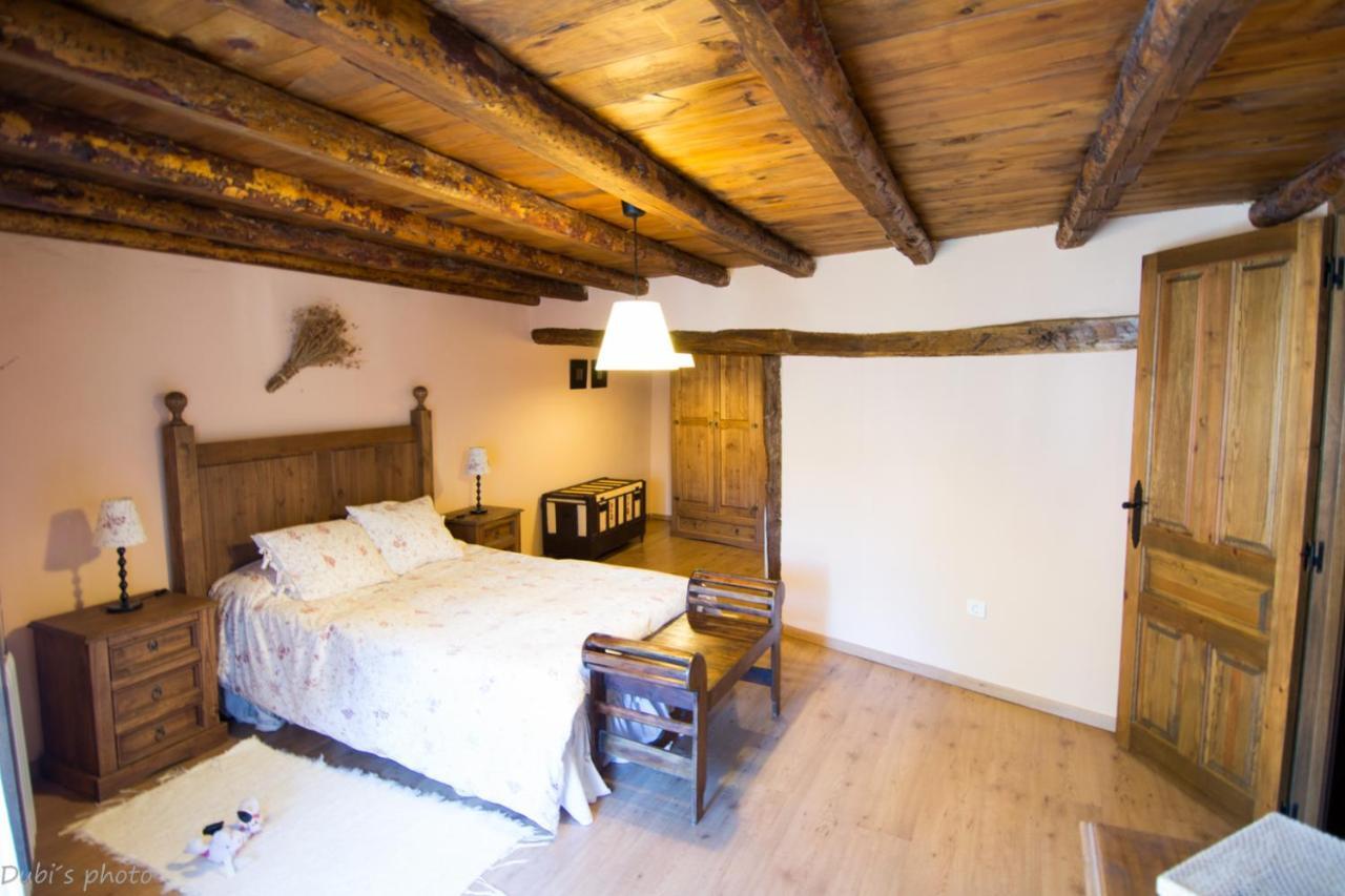La Casita De Leire Pension Tamajon Buitenkant foto