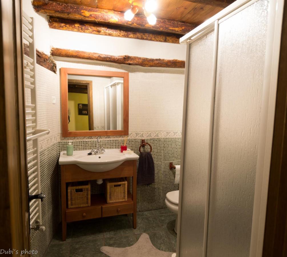 La Casita De Leire Pension Tamajon Buitenkant foto